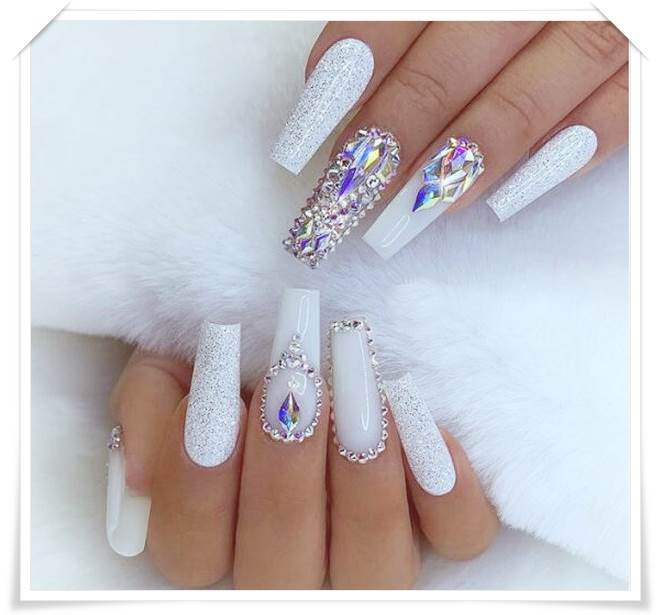 100-white-coffin-nail-designs-trendy-2021