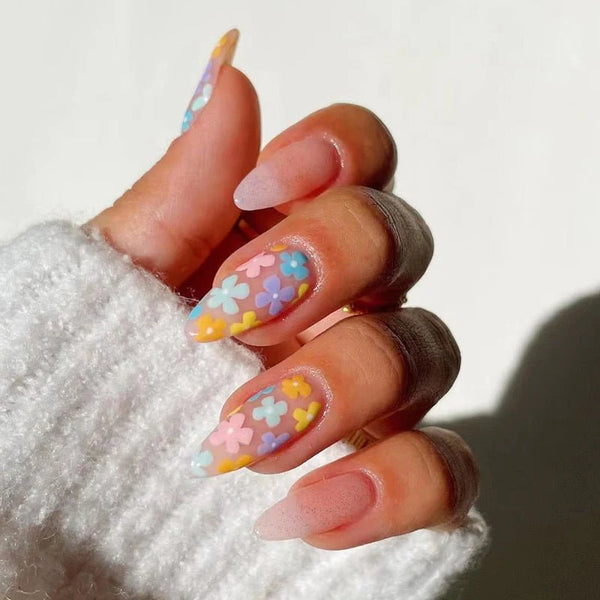 Dreamiest spring nails negative space spring nail design natural nails spring nail trends cute spring nails spring nail idea pastel nails baby blue spring nail designs floral nails nail artist