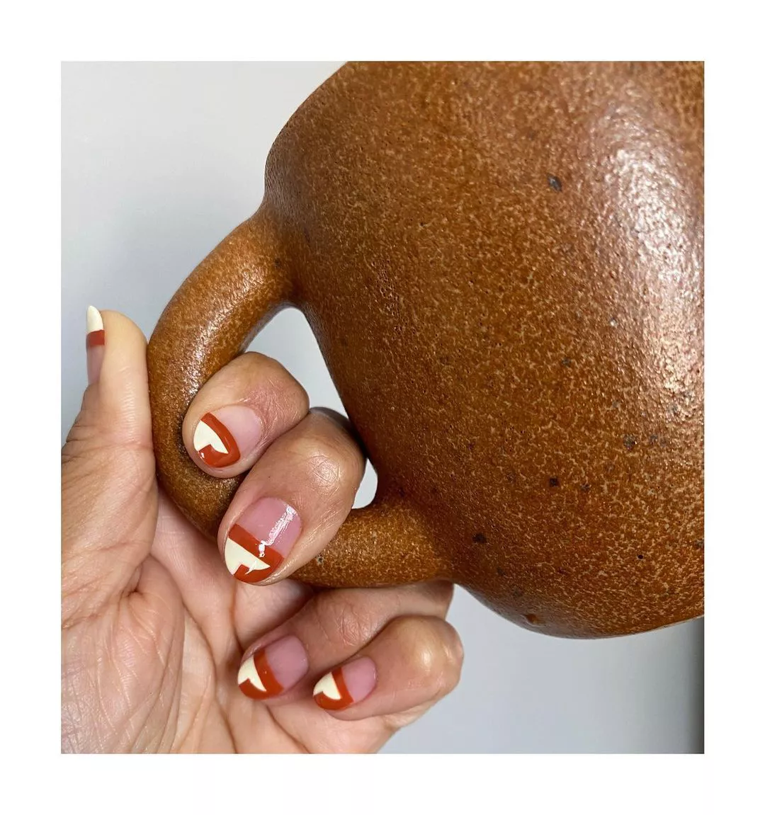 Earthy tips natural nail design