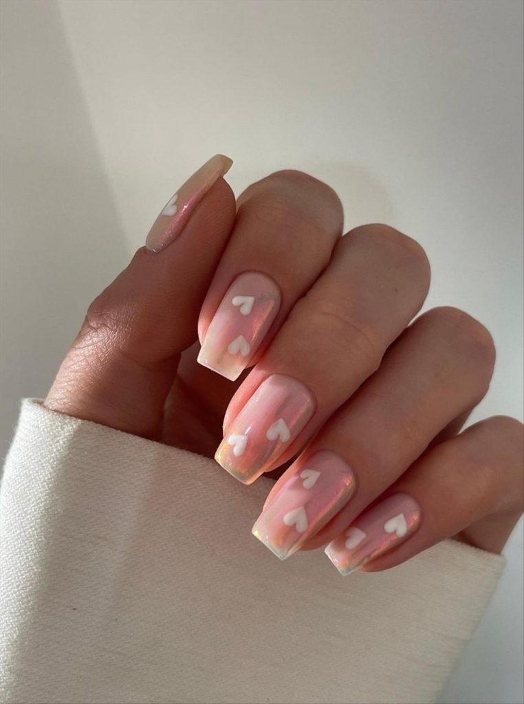 Pretty Valentine's Day nail designs inspiration for 2024