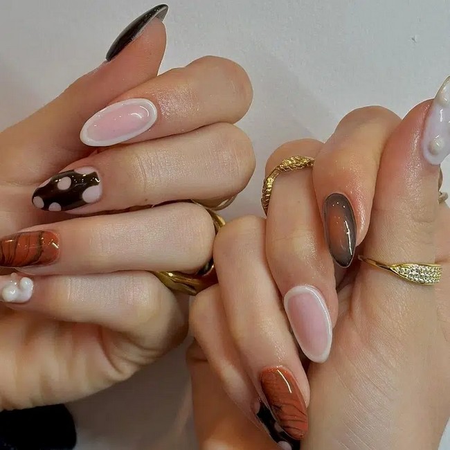 trendy-nail-decoration-9236616