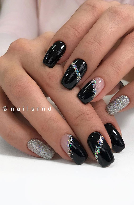 black and glitter nails, dark nail colors , dark nail polish, fall nail color, autumn nail colors, dark nail designs, dark color nails design, fall nail designs #fallnails #darknailpolish #darknailideas