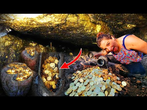 I FOUND GOLDEN DUCKS WITH WORTH OF 000000 GOLD | Gold Treasure Hunt ...