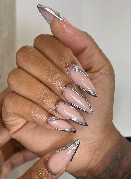 ɴuᴅᴇ stiletto nails