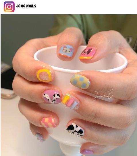 trendy korean nail design