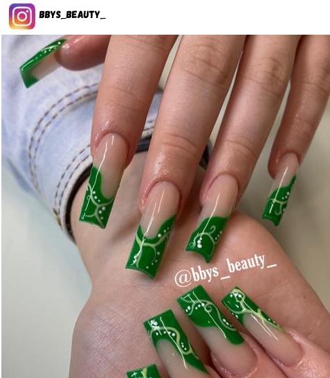 vine nail ideas