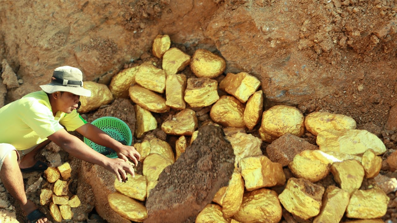 amazing day! gold miner so lucky found a lot of gold under stone at foothills - YouTube