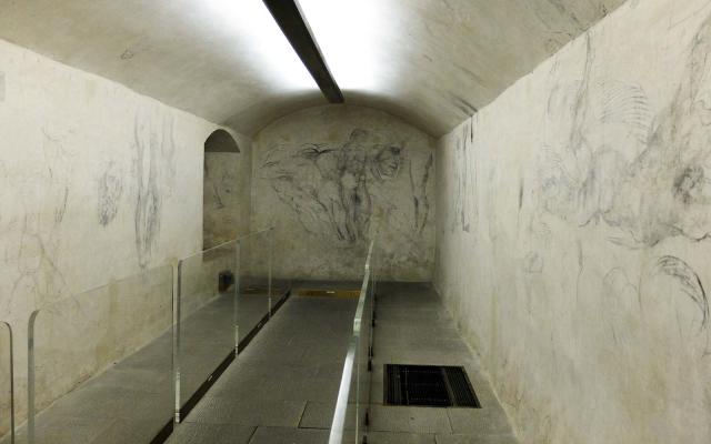 See the Secret Underground Chamber Where Michelangelo Drew on the Walls