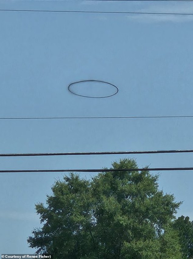 The black ring vanished in about 10 minutes, one viewer said.