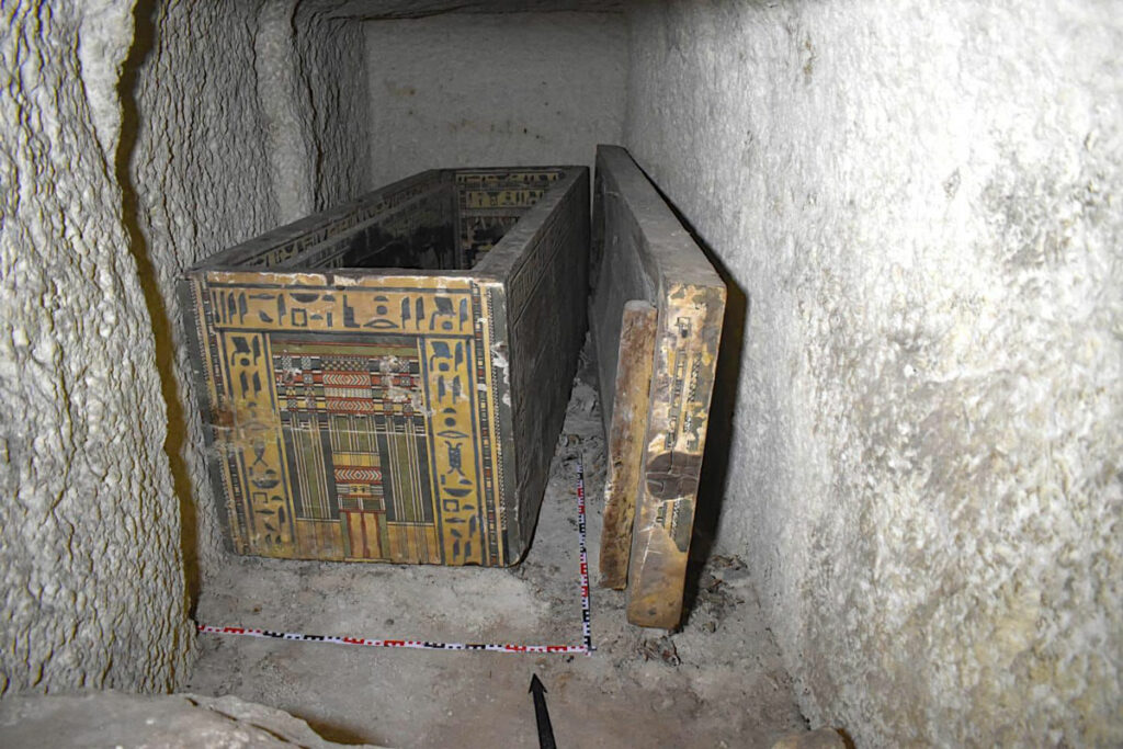 Coffin of Edi, ᴀssiut, Egypt