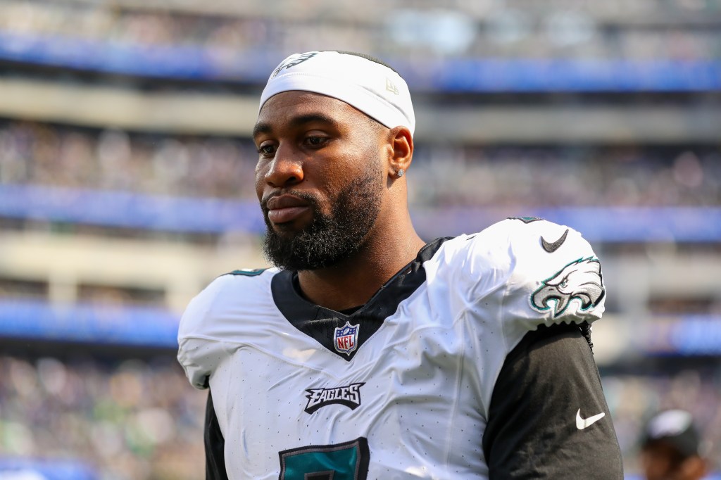 Philadelphia Eagles linebacker Haason Reddick (7) walks off of the field during the NFL game between the Philadelphia Eagles and the Los Angeles Rams on October 08, 2023, at SoFi Stadium in Inglewood, CA.