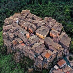 Calcata, Italy: The land that time forgot