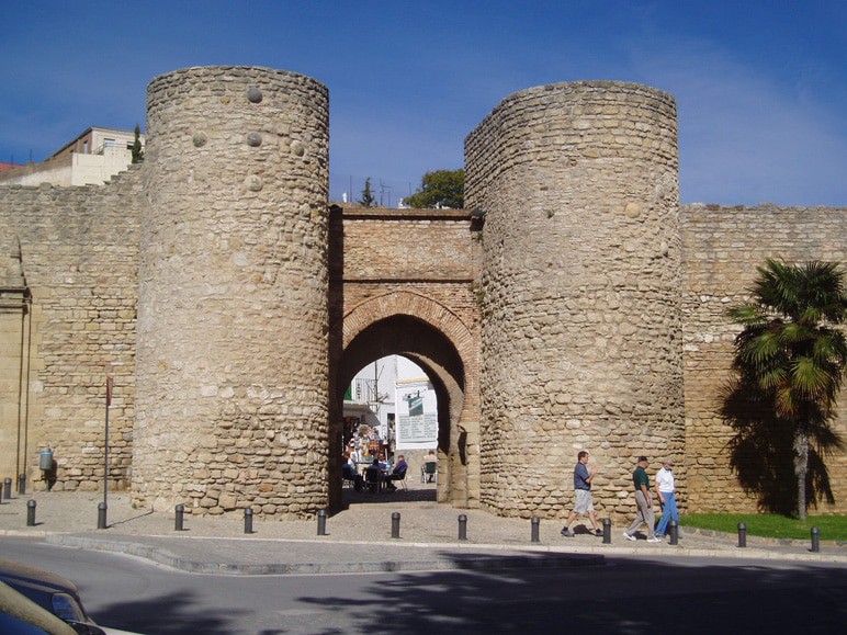 Puerta de Almocábar