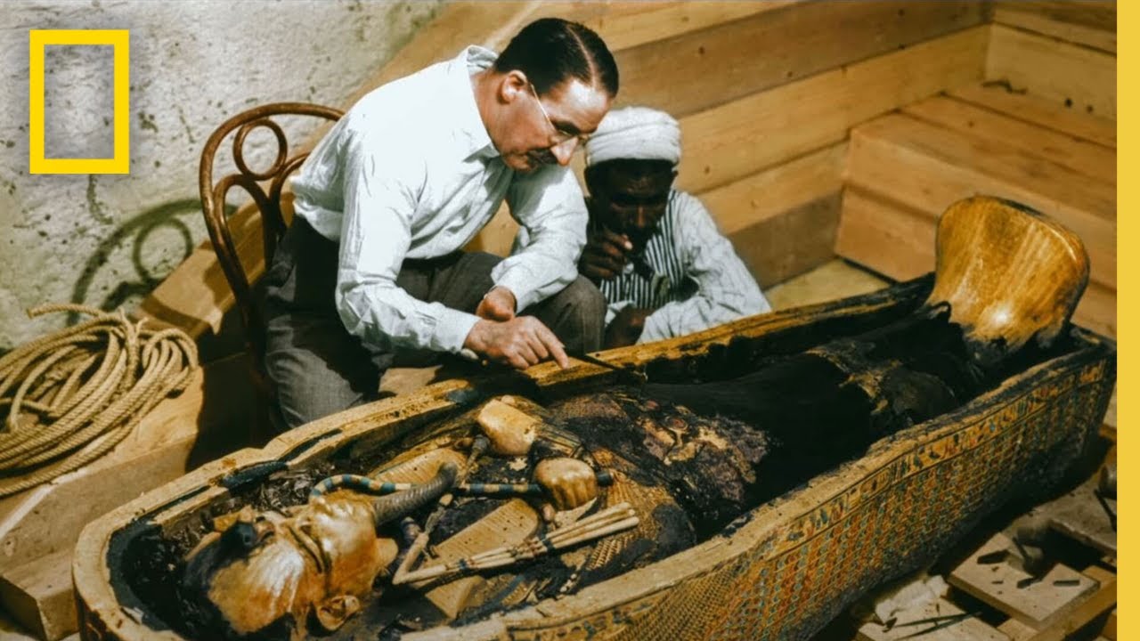 The Excavation of Tutankhamun's Mummy | King Tut in Color - YouTube