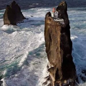 Iceland’s Thridrangar Lighthouse: An Eye on the Ocean