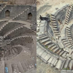 A 1,000-year-old helical stepwell with 8 entries is located in Walur Village, Selu Taluka, in the Parbhani District of Maharashtra, India.