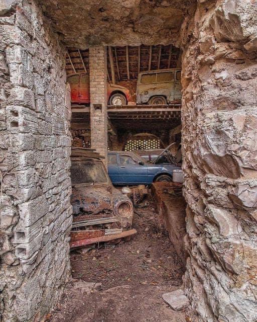 Hidden Cave of Abandoned Classic Cars