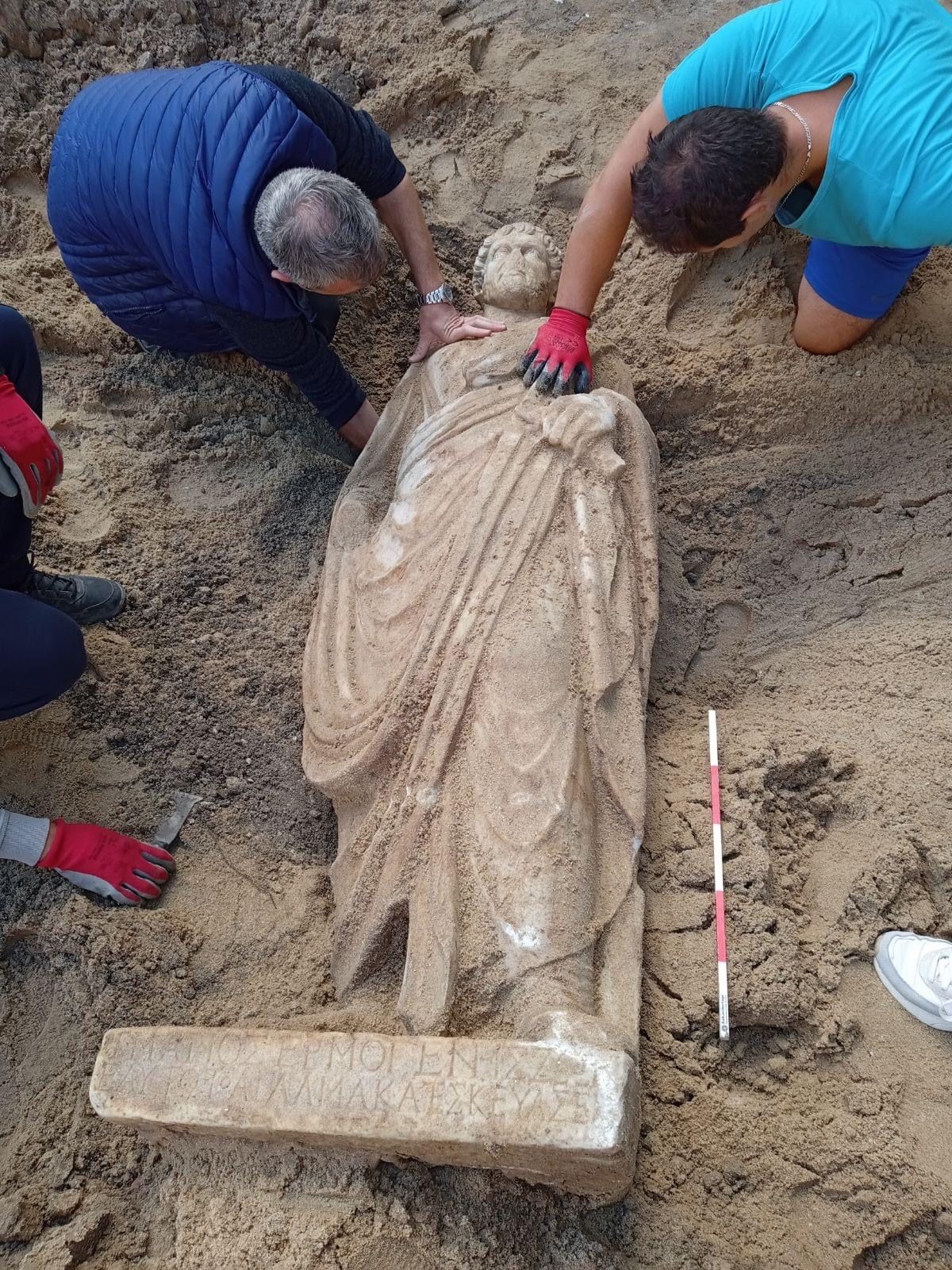 Archaeologists from Varna, Bulgaria discovered the first fully preserved statue from ancient Odessos.