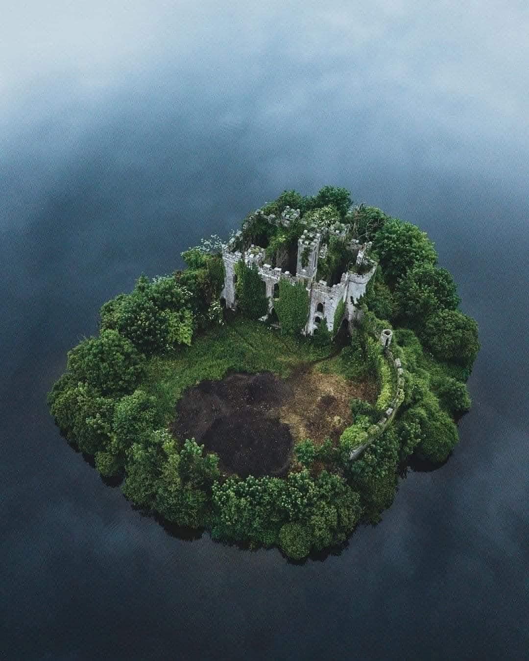 McDermott’s Castle: Lough Key In Ireland Has A Fairy Tale Castle In Ruins