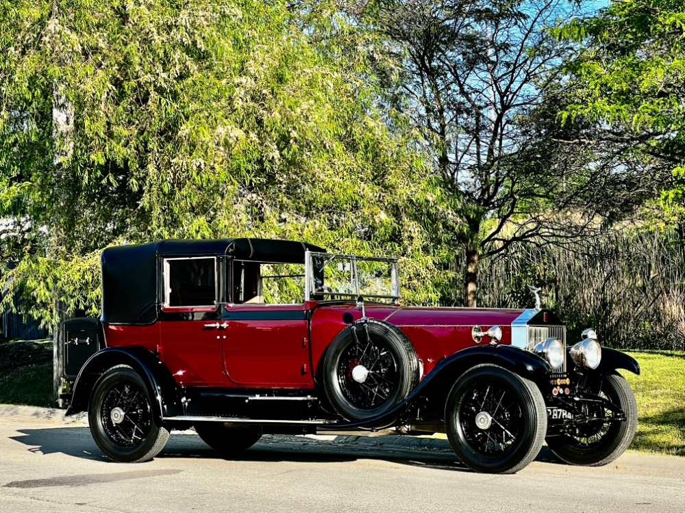 The Timeless Elegance of the 1926 Rolls Royce