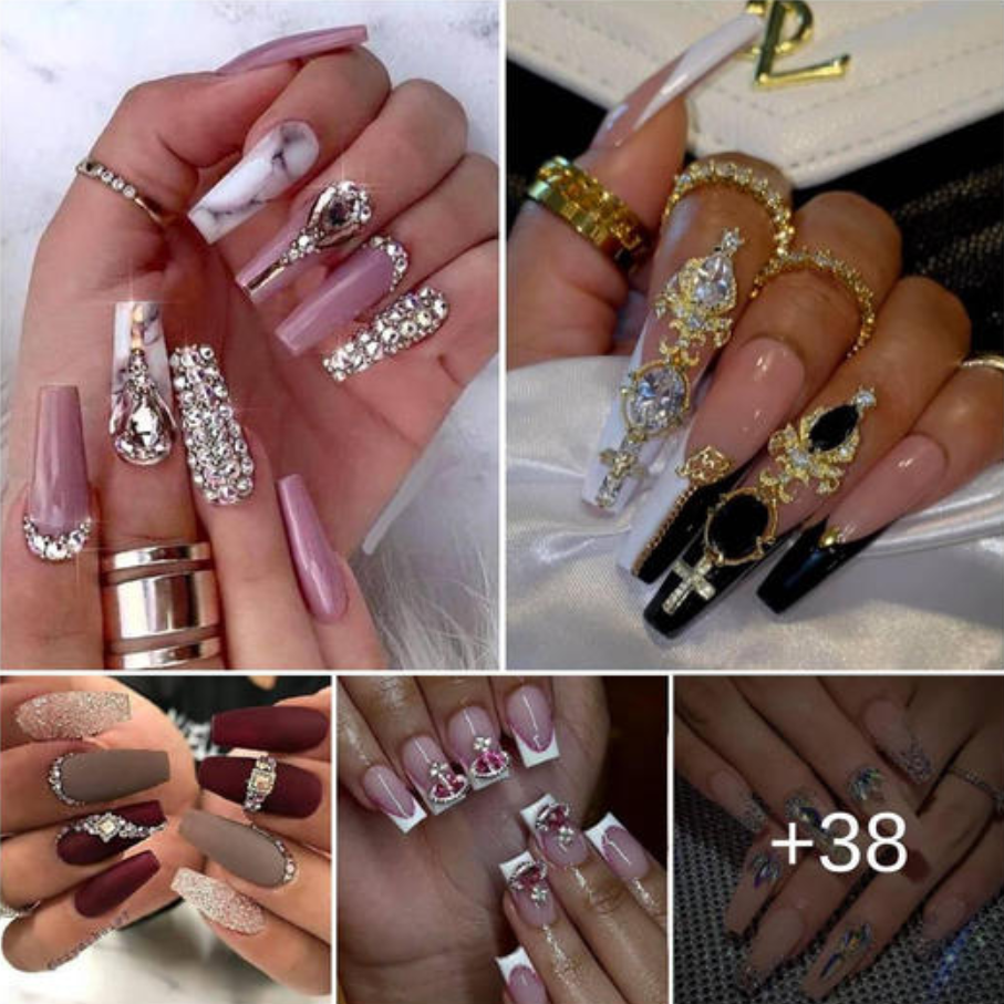 44 Eye-Catching Diamond Nail Design Ideas for the Holidays