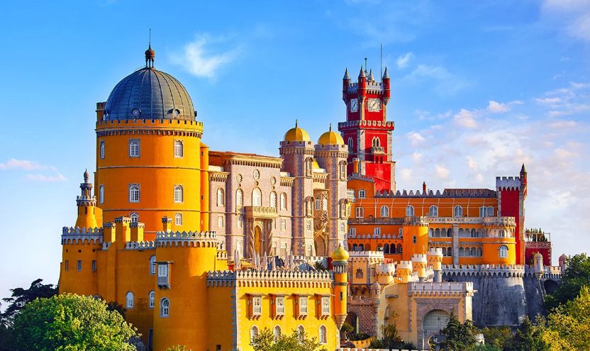 Pena Palace: Unveiling Portugal’s Whimsical Masterpiece of Architectural Fantasy