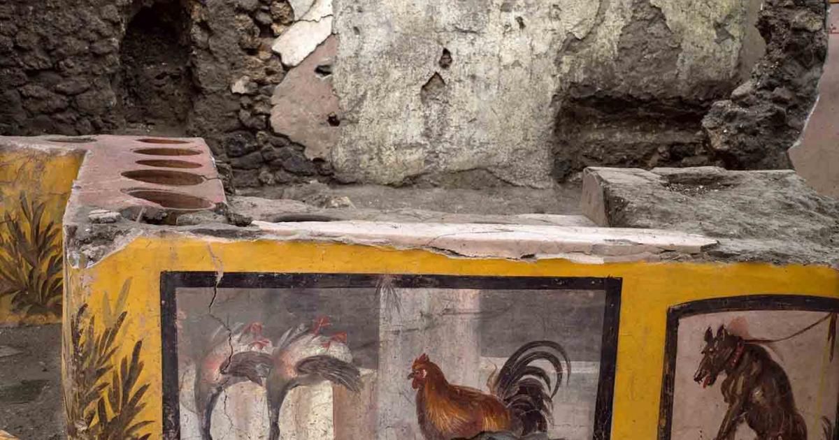 Spectacular 2000-Year-Old Pompeii Food Stall Reopens for Business!